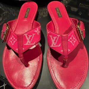 Bright Pink Thong-Style Sandals